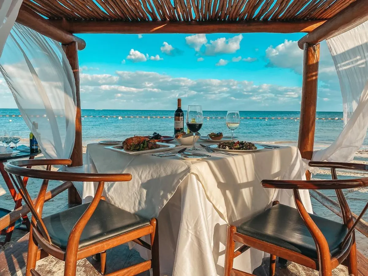 Margaritaville Island Reserve Riviera Cancun - A Karisma All-Inclusive Experience For All (Adults Only) Puerto Morelos 5*,