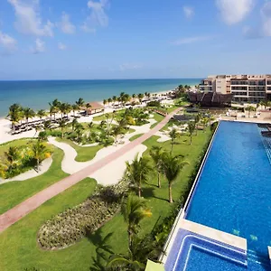 Resort Royalton Riviera Cancun, An Autograph Collection All-inclusive & Casino (adults Only), Puerto Morelos