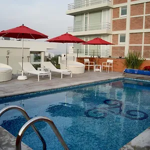 Velvet Plaza 4* Guadalajara