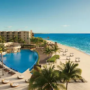 Dreams Riviera Cancun & Spa Resort